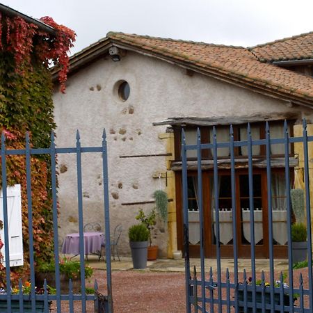 La Grange Vila Coutouvre Exterior foto